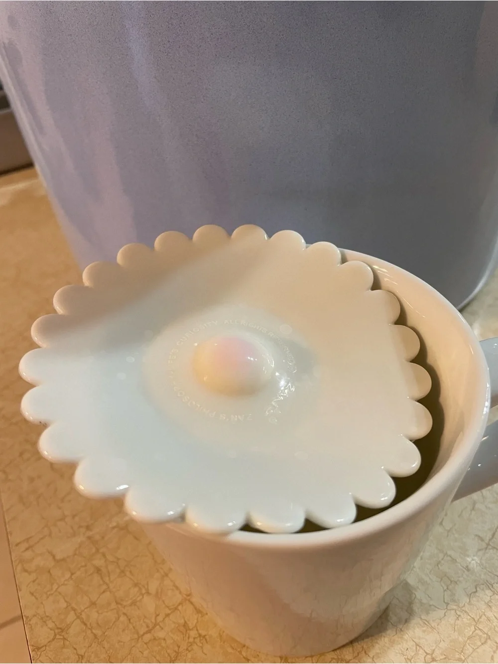 White Silicone Cup Lid with Pink Cupcake Topper